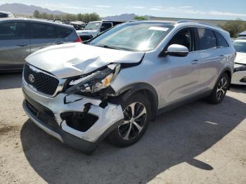  Salvage Kia Sorento