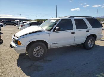  Salvage Chevrolet Blazer