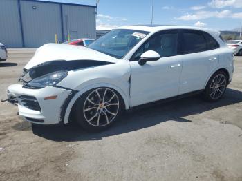  Salvage Porsche Cayenne