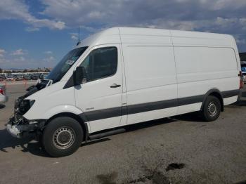  Salvage Mercedes-Benz Sprinter