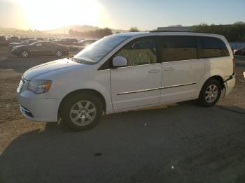  Salvage Chrysler Minivan