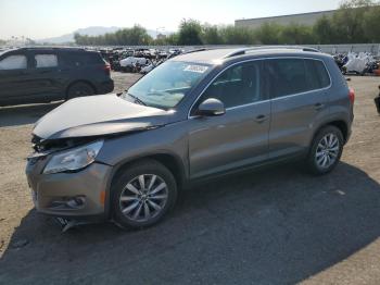  Salvage Volkswagen Tiguan