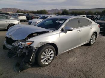  Salvage Lexus Es