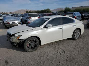  Salvage Nissan Maxima