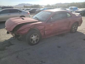  Salvage Ford Mustang