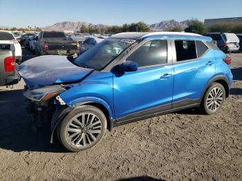  Salvage Nissan Kicks