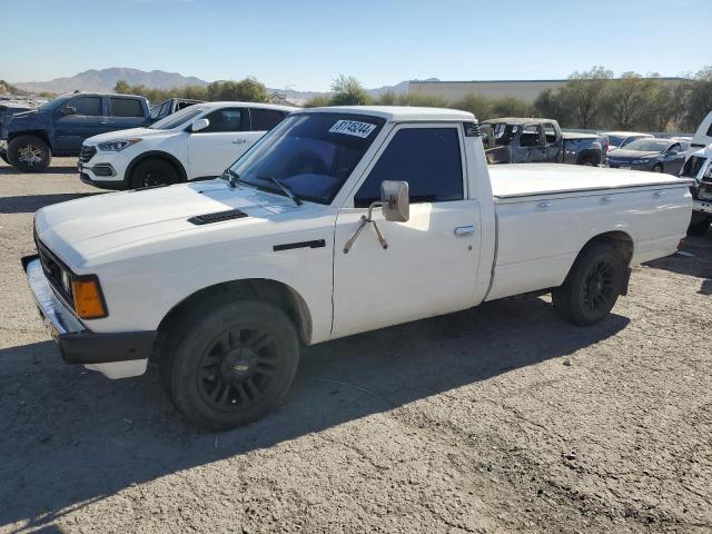  Salvage Datsun 720 Long B