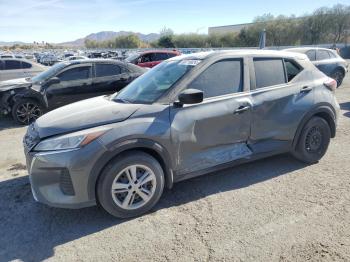  Salvage Nissan Kicks