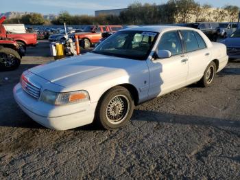  Salvage Ford Crown Vic