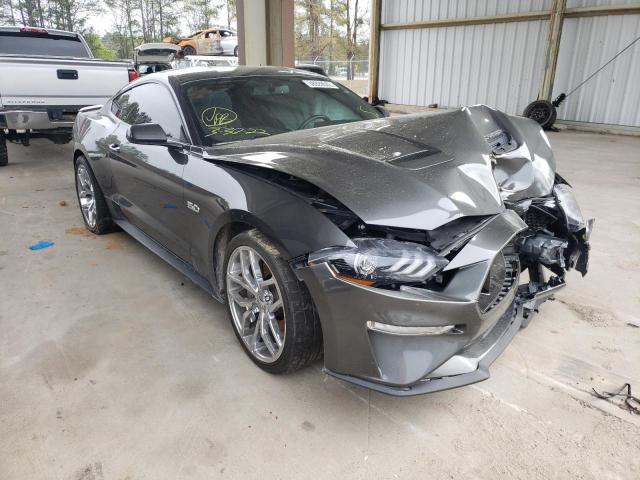  Salvage Ford Mustang