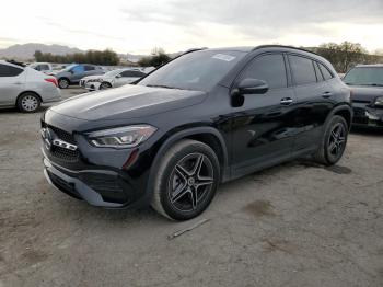  Salvage Mercedes-Benz GLA