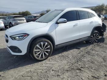  Salvage Mercedes-Benz GLA