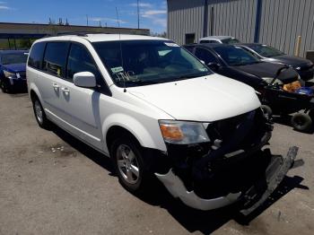  Salvage Dodge Caravan