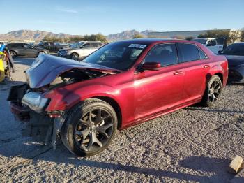  Salvage Chrysler 300