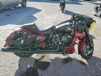  Salvage Harley-Davidson Fl