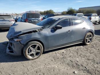  Salvage Mazda 3