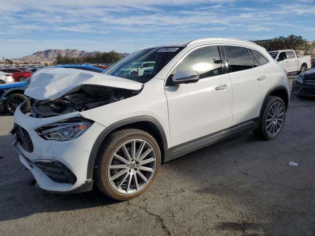  Salvage Mercedes-Benz GLA