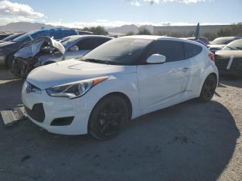  Salvage Hyundai VELOSTER