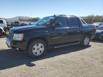  Salvage Chevrolet Avalanche