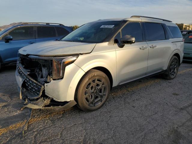  Salvage Kia Carnival