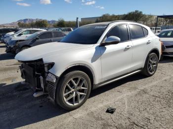  Salvage Alfa Romeo Stelvio