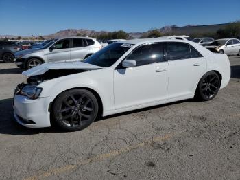  Salvage Chrysler 300