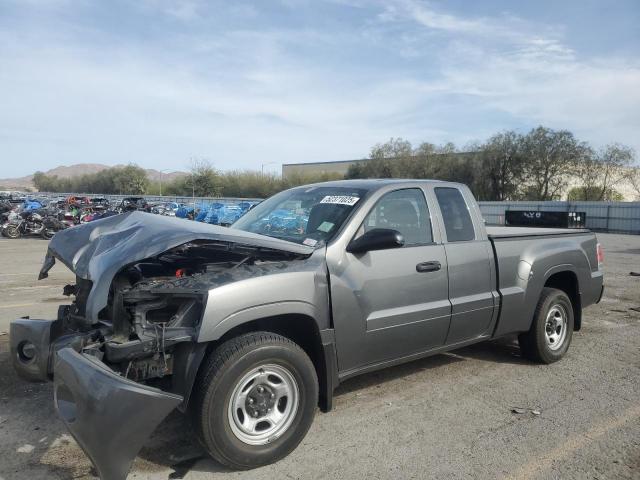  Salvage Mitsubishi Raider