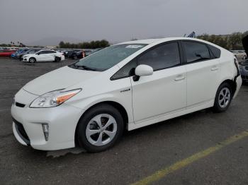  Salvage Toyota Prius