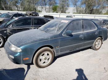  Salvage Nissan Altima