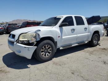 Salvage Mitsubishi Raider