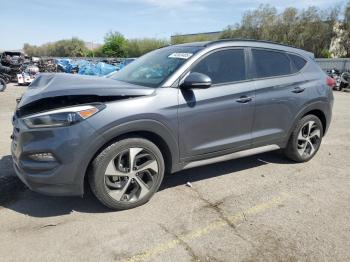  Salvage Hyundai TUCSON