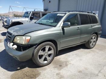  Salvage Toyota Highlander