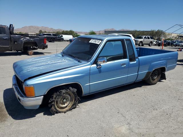  Salvage Toyota Pickup