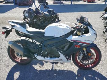  Salvage Suzuki Gsxr750