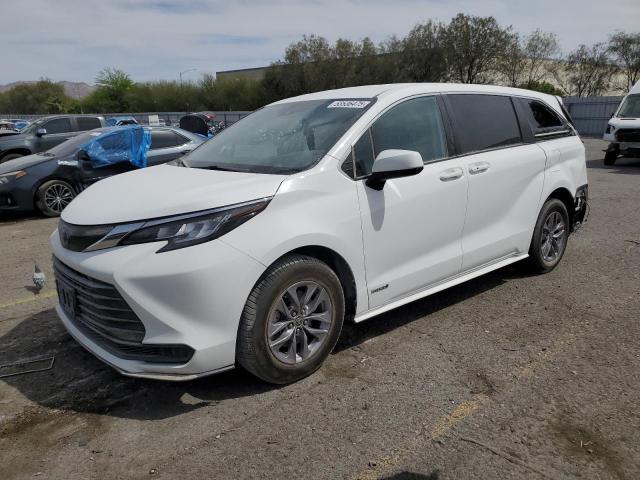  Salvage Toyota Sienna