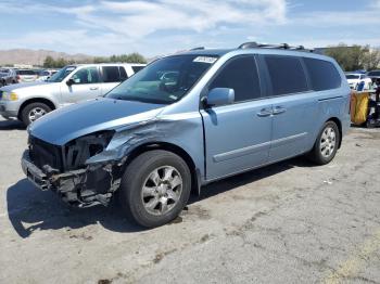  Salvage Hyundai Entourage