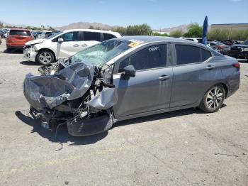  Salvage Nissan Versa