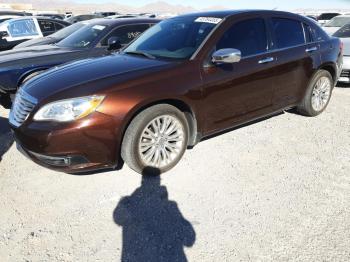  Salvage Chrysler 200
