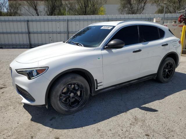  Salvage Alfa Romeo Stelvio