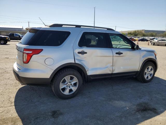 Ford Explorer Image 3