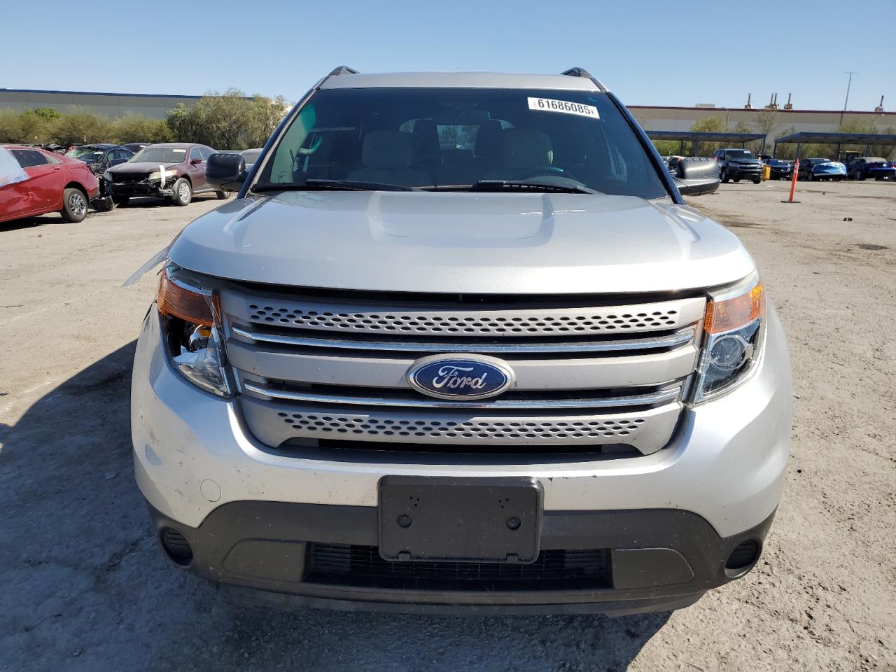 Ford Explorer Image 4