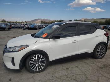  Salvage Nissan Kicks