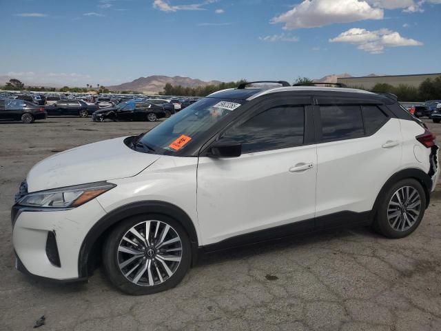  Salvage Nissan Kicks