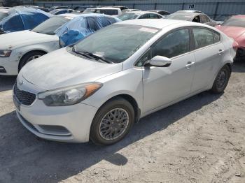  Salvage Kia Forte