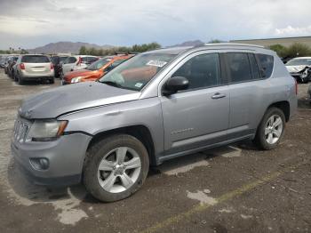  Salvage Jeep Compass