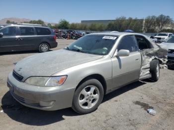  Salvage Lexus Es