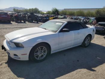  Salvage Ford Mustang