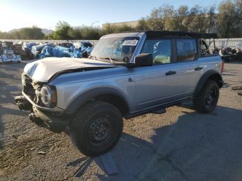  Salvage Ford Bronco