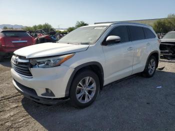  Salvage Toyota Highlander