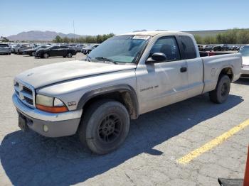  Salvage Dodge Dakota